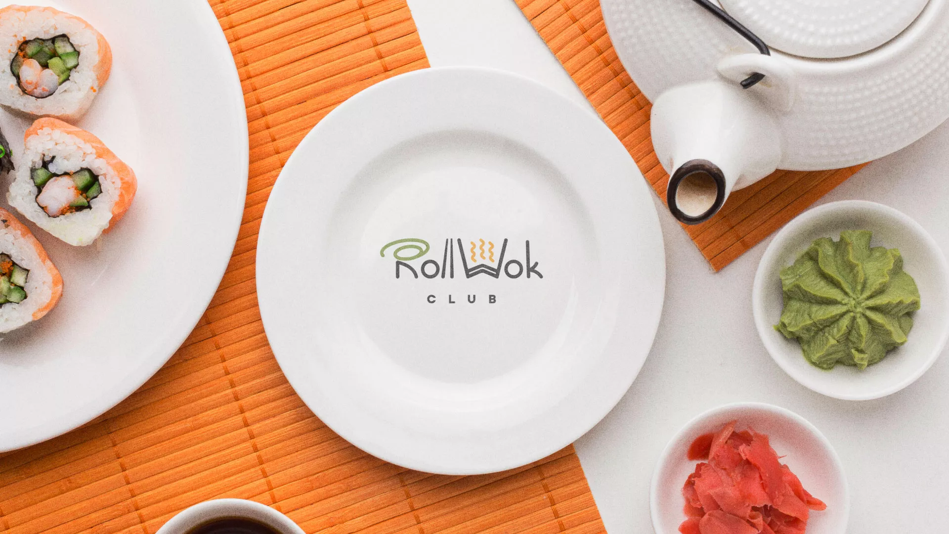 Разработка логотипа и фирменного стиля суши-бара «Roll Wok Club» в Баксане